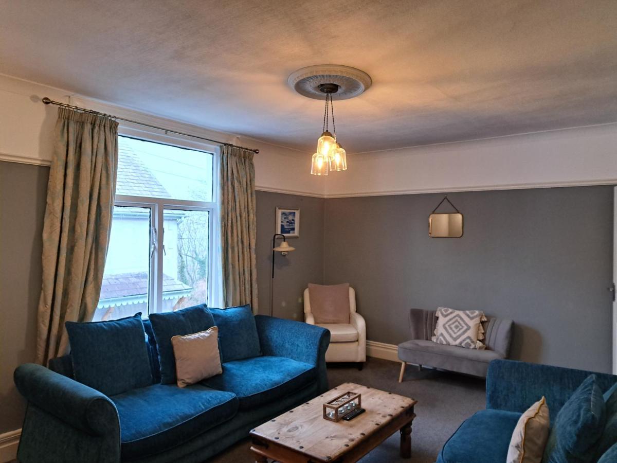 Llandudno Apartment, Quirky Pub With Tropical Beer Garden Exterior foto
